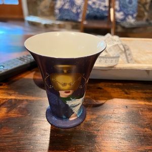 “I Love Lucy” coffee mug .